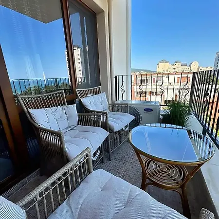 Sea View *